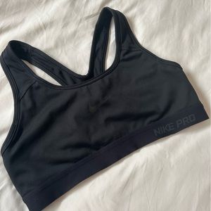 Nike Pro Sports Bra